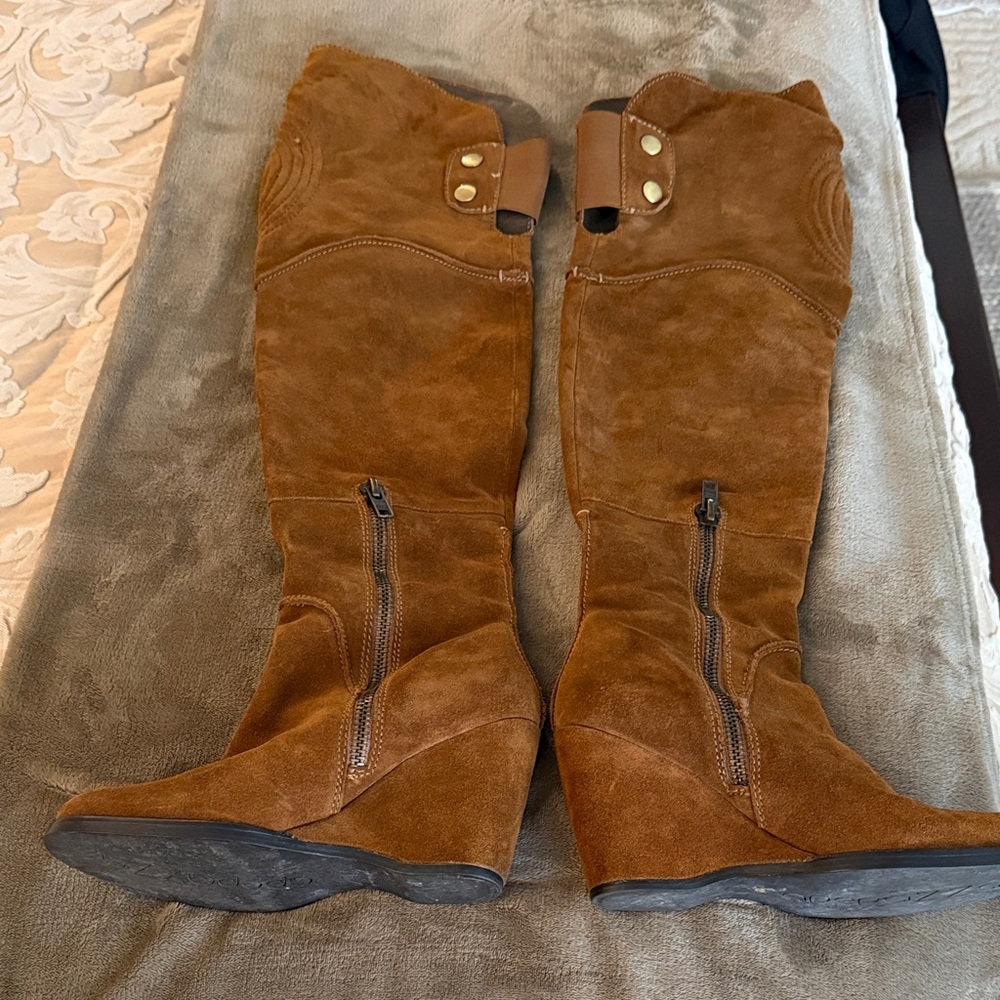 Apepazza Tan Suede Wedge Boots